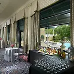 Omni Shoreham Hotel