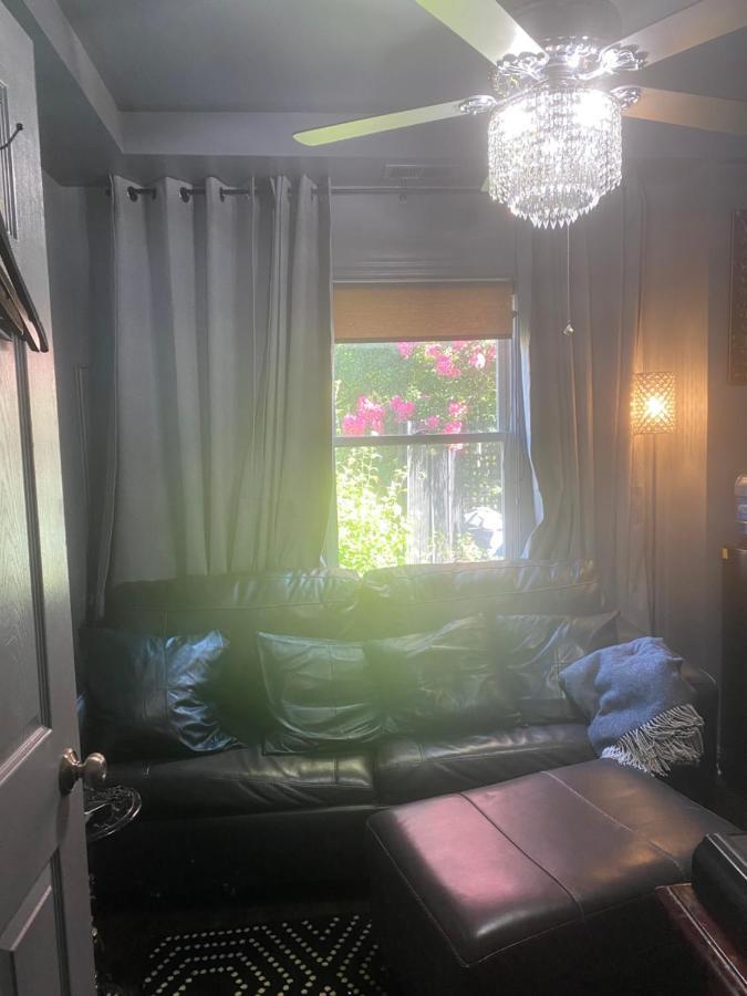 Love hotel Star's 420 Oasis *