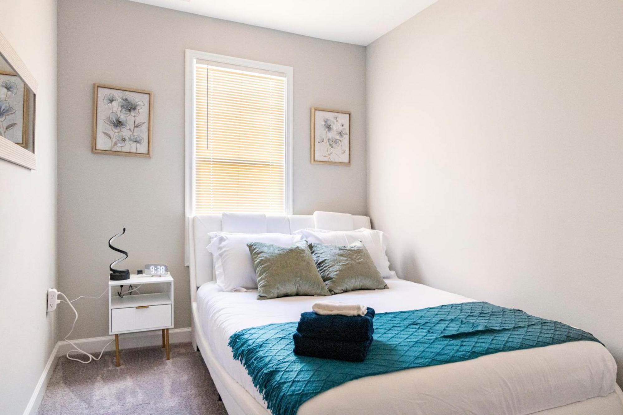 Spacious, Relaxing & Gorgeous 4bd/4ba House In Dc! * Washington