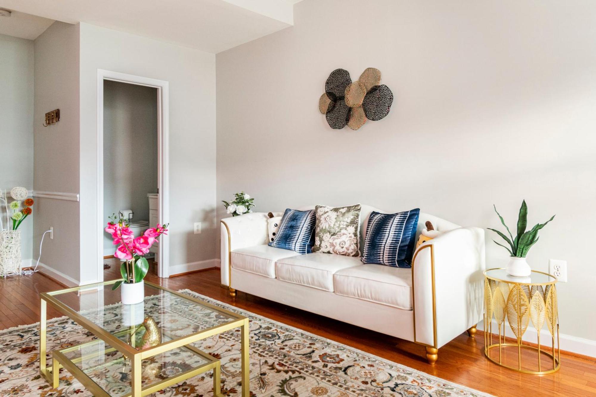 Spacious, Relaxing & Gorgeous 4bd/4ba House In Dc! Holiday home Washington