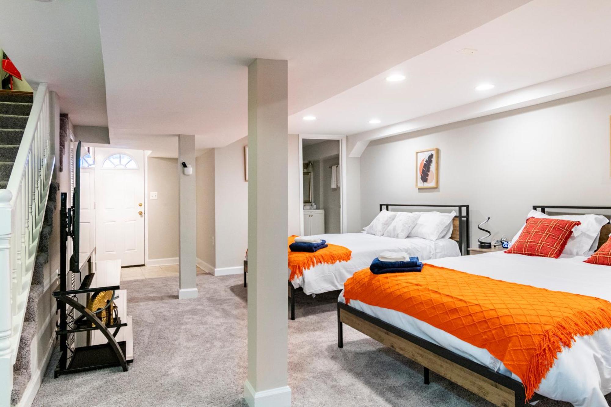 Spacious, Relaxing & Gorgeous 4bd/4ba House In Dc! Washington