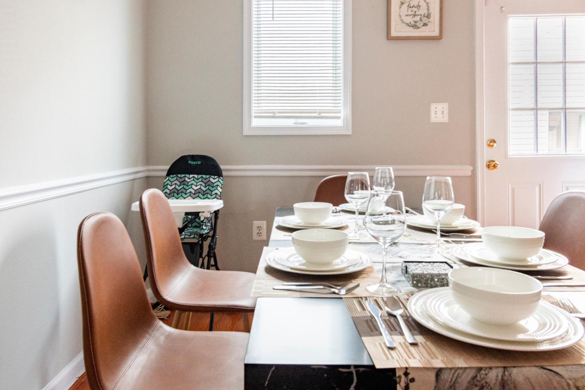 Spacious, Relaxing & Gorgeous 4bd/4ba House In Dc! Holiday home