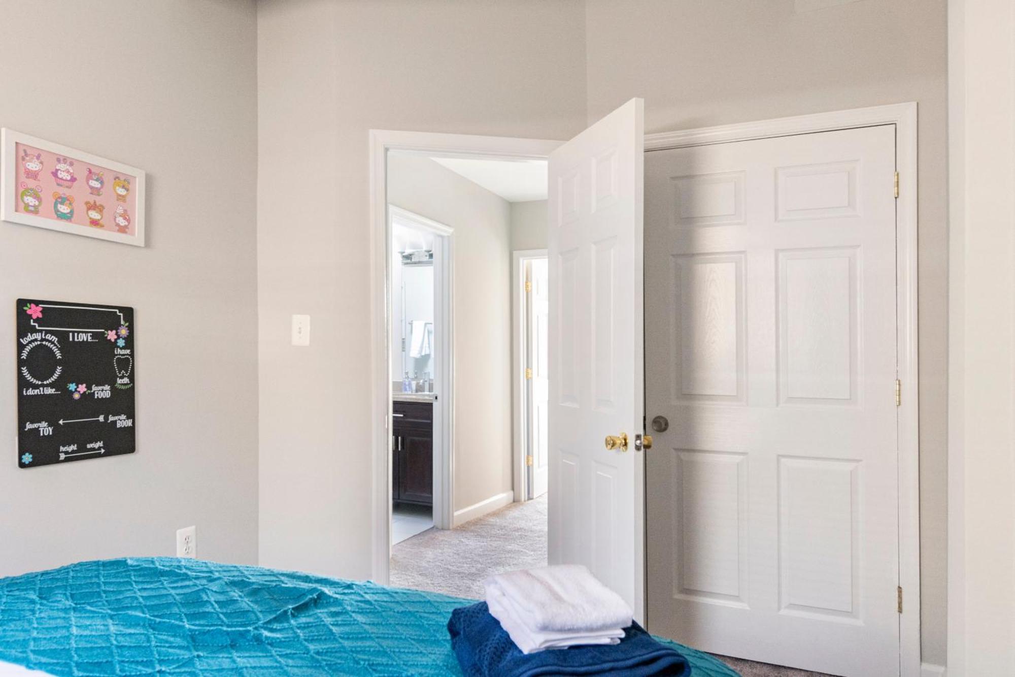 Holiday home Spacious, Relaxing & Gorgeous 4bd/4ba House In Dc! *