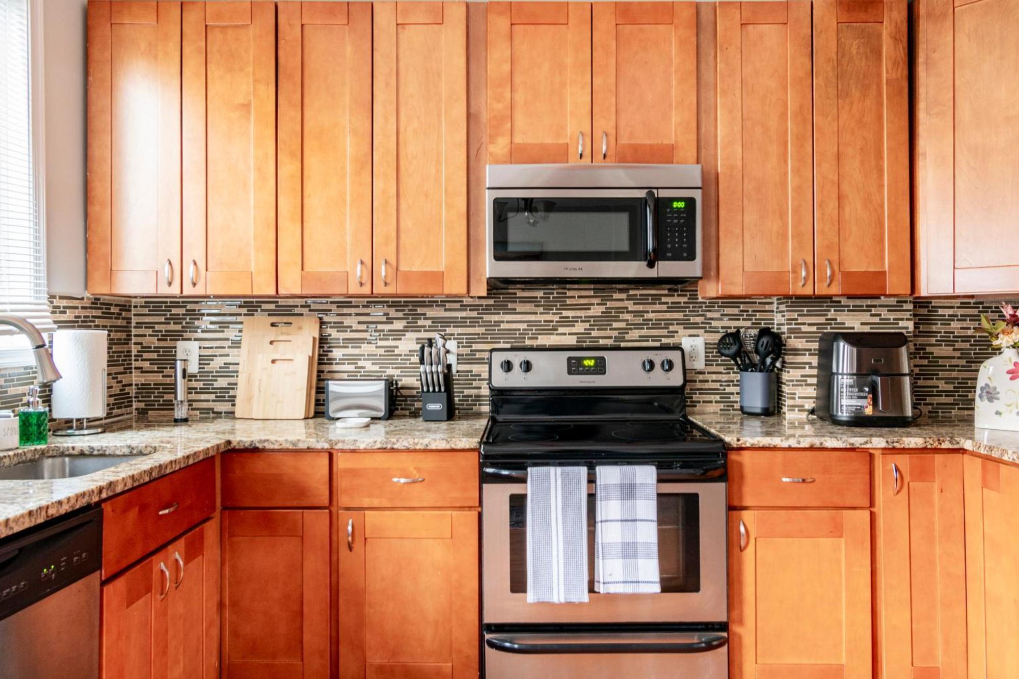 Spacious, Relaxing & Gorgeous 4bd/4ba House In Dc! Holiday home *