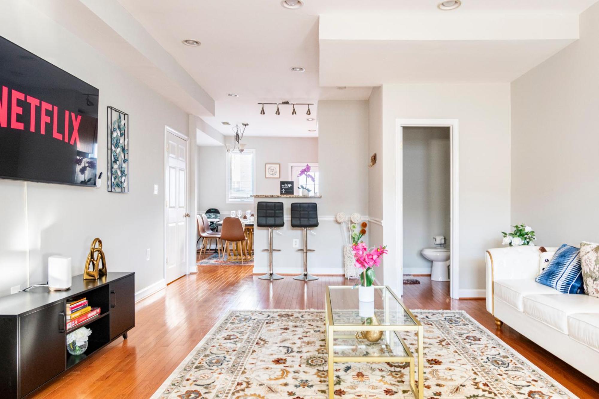 Spacious, Relaxing & Gorgeous 4bd/4ba House In Dc! Washington