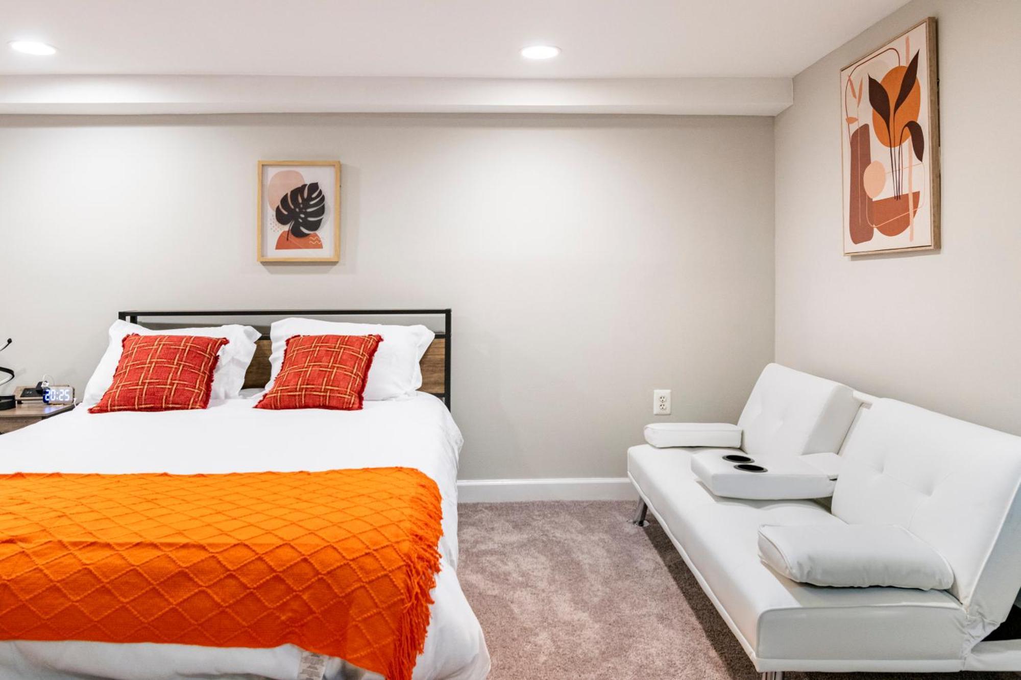Spacious, Relaxing & Gorgeous 4bd/4ba House In Dc!