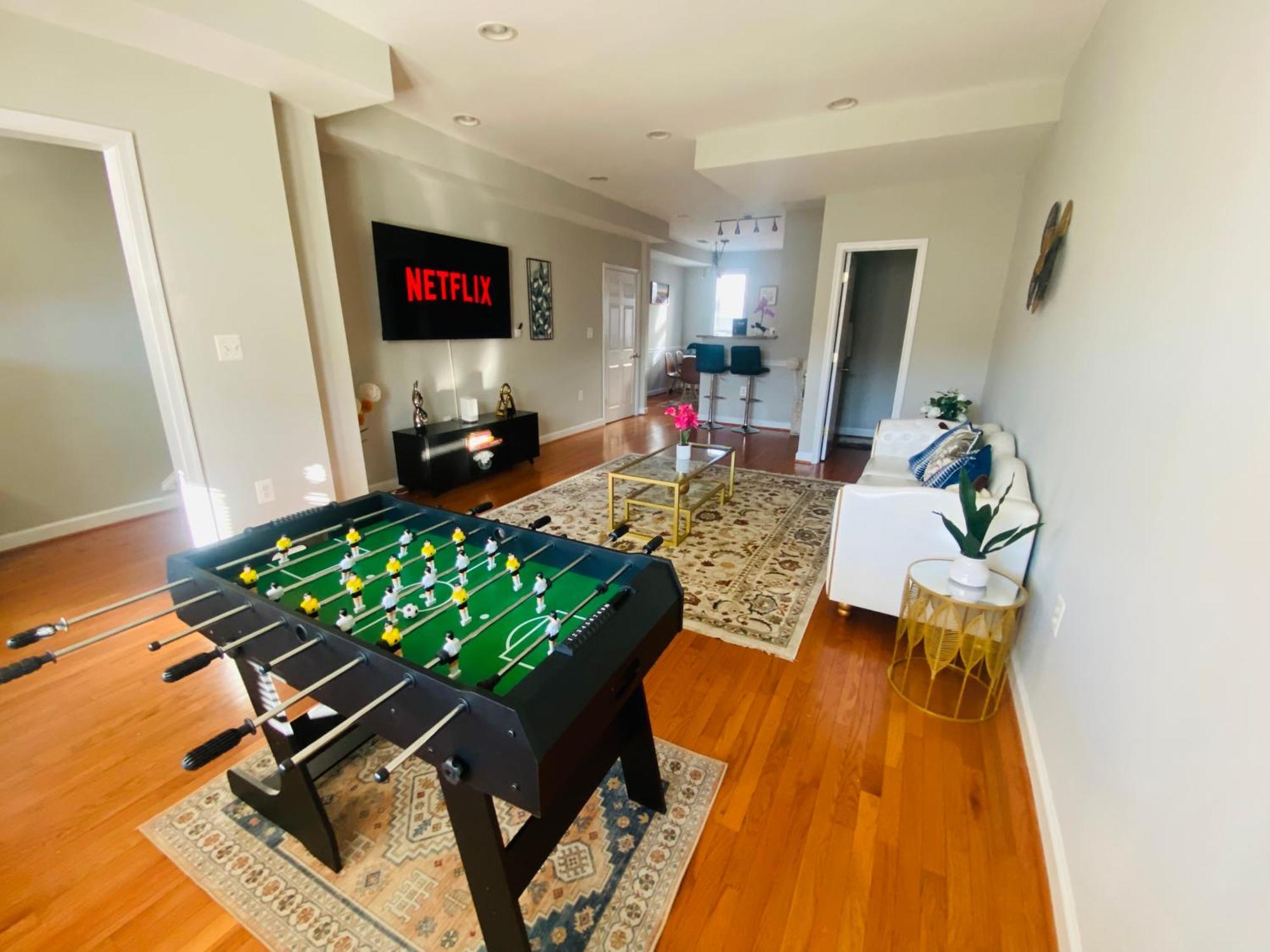 Spacious, Relaxing & Gorgeous 4bd/4ba House In Dc!