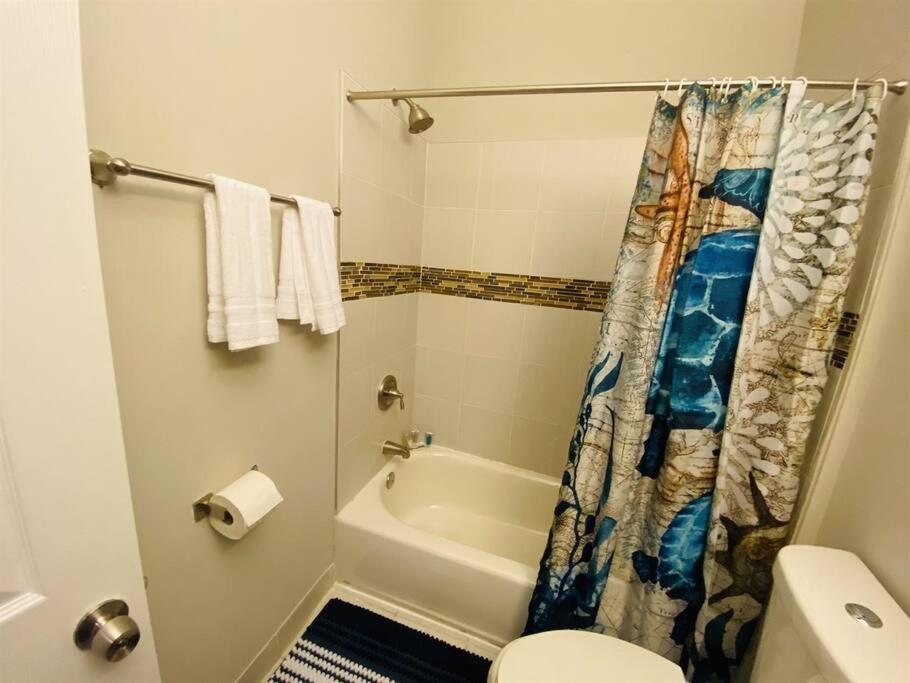Spacious, Relaxing & Gorgeous 4bd/4ba House In Dc! Washington