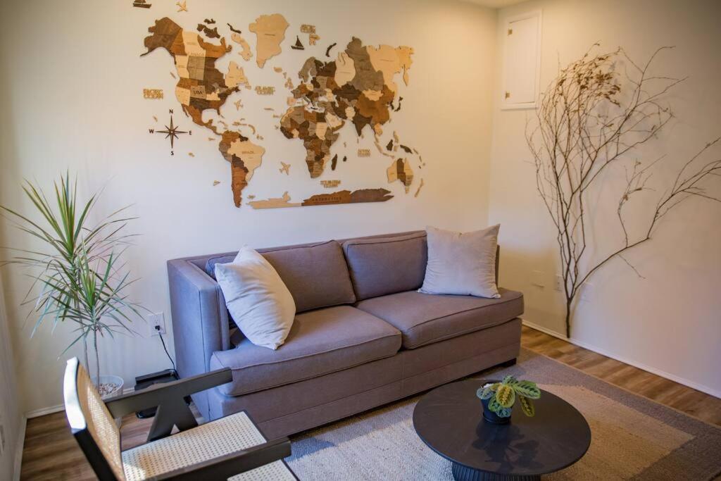 Entire Rowhouse In Capitol Hill With Free Parking Holiday home Washington