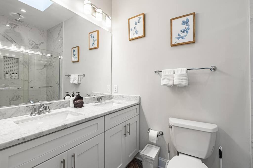 Lux Gorgeous House In Dc With Parking Holiday home