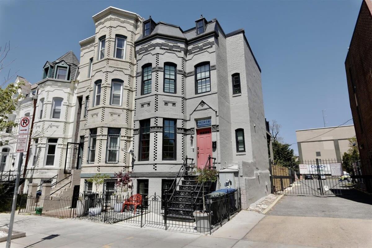 Apartment Downtown Dc Awaits With Parking Permit Washington