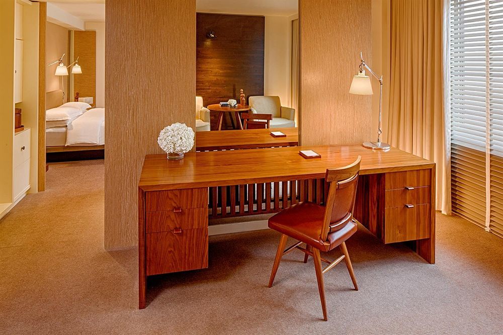 Park Hyatt Hotel 4*