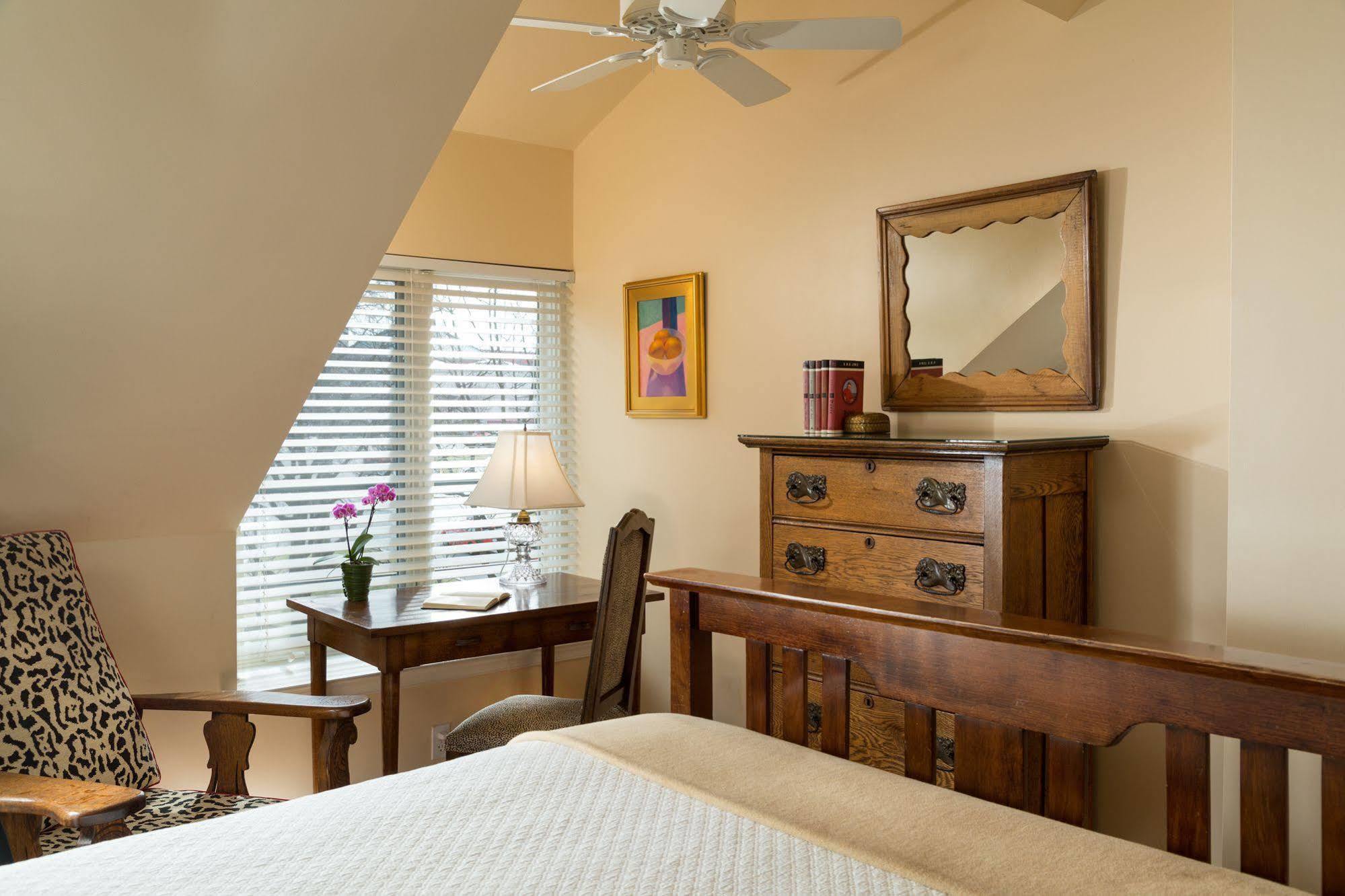 Woodley Park Bed & Breakfast Washington