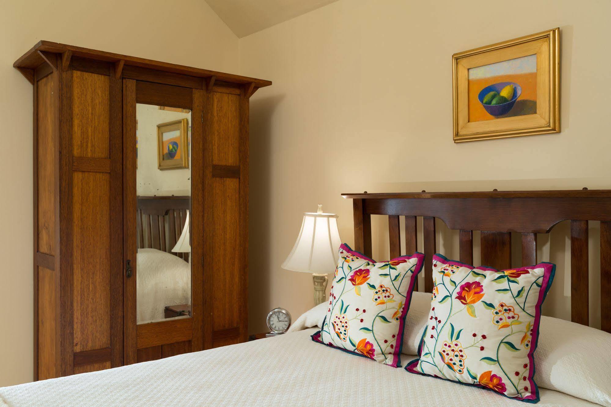 Woodley Park 4*