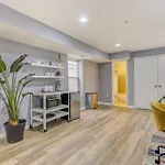 Spacious Suite In Deanwood + Free Parking
