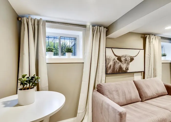 Edgewood Guest Suite