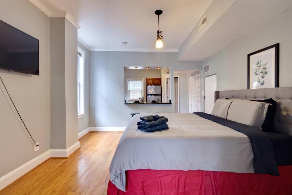 Apartment Thee Rose Garden, National Mall, Capital Hill, H St, A