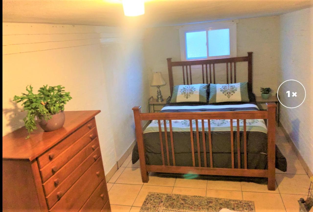 First Floor One Bedroom With Full Kitchen & Bath Apartment Washington