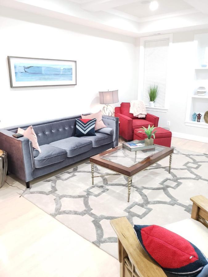 Spacious & Bright In Bloomingdale/ Truxton Dc Holiday home *
