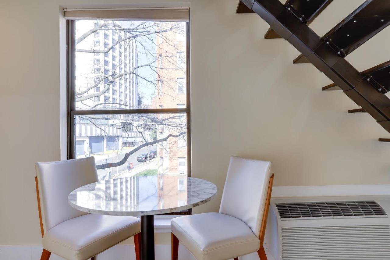Sojourn At Dupont Place Hotel 2*