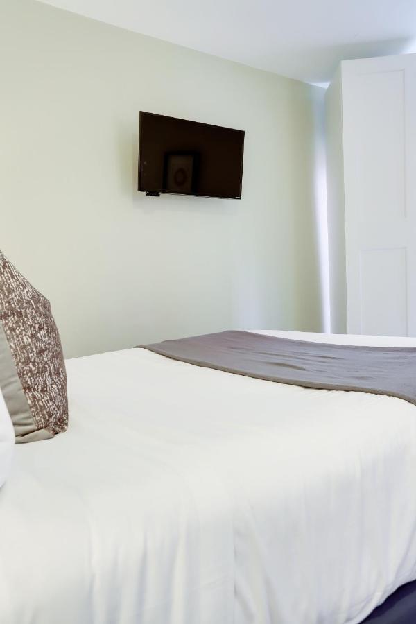 Hotel Sojourn At Dupont Place