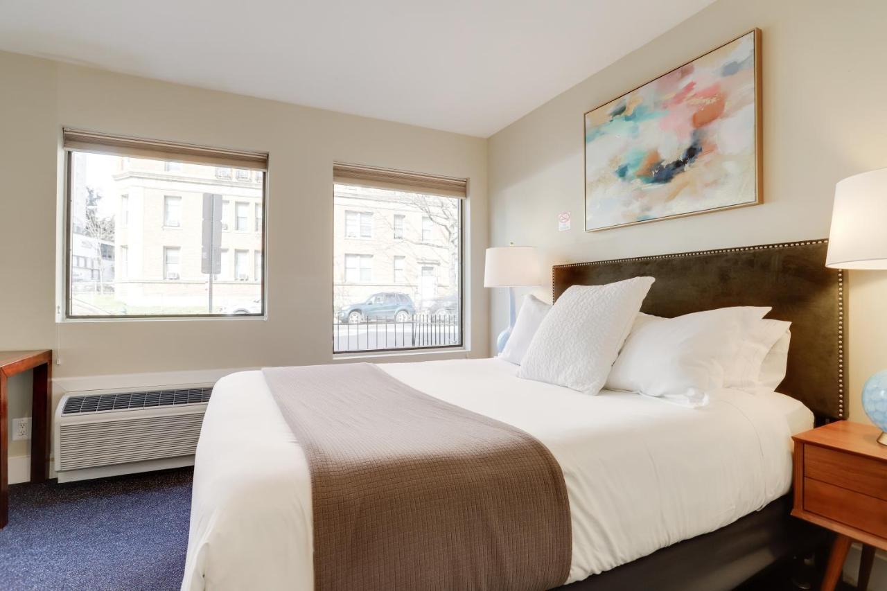 Sojourn At Dupont Place