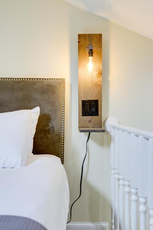 Sojourn At Dupont Place Hotel