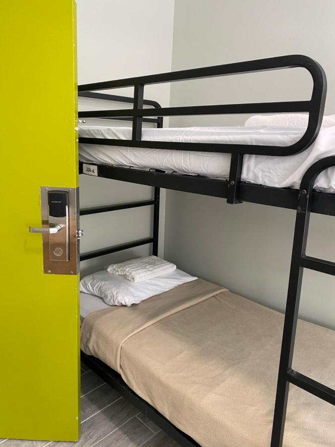 Dc International 1 Hostel
