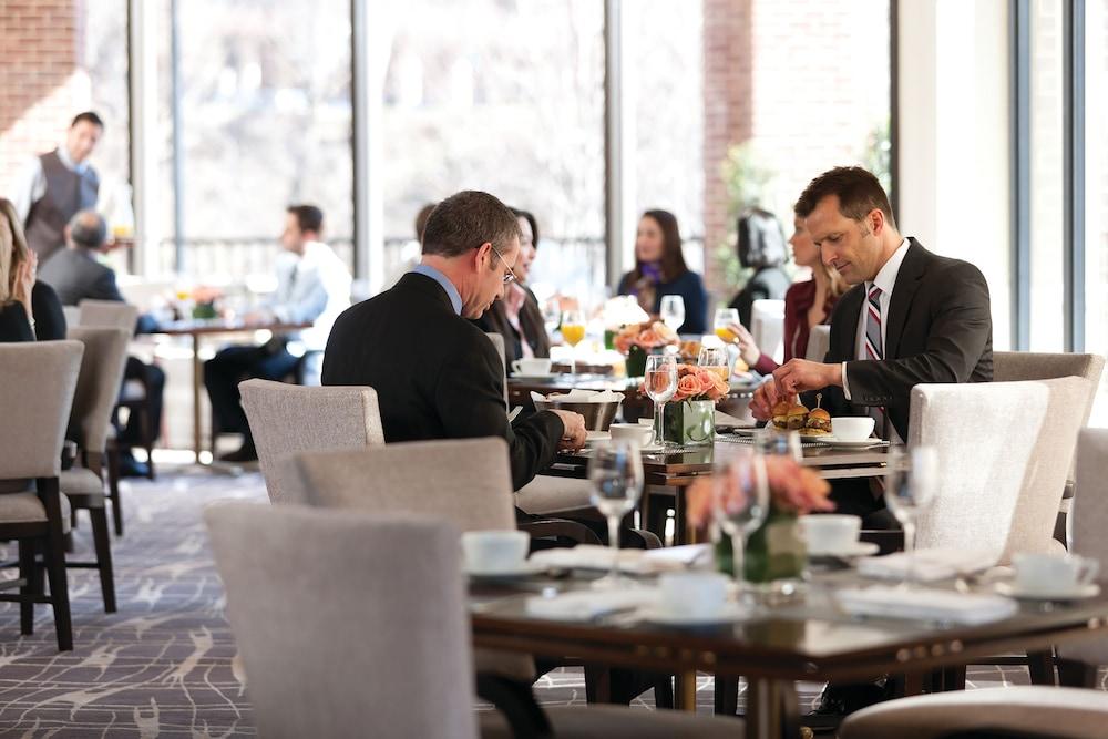 Hotel Four Seasons Dc 5*