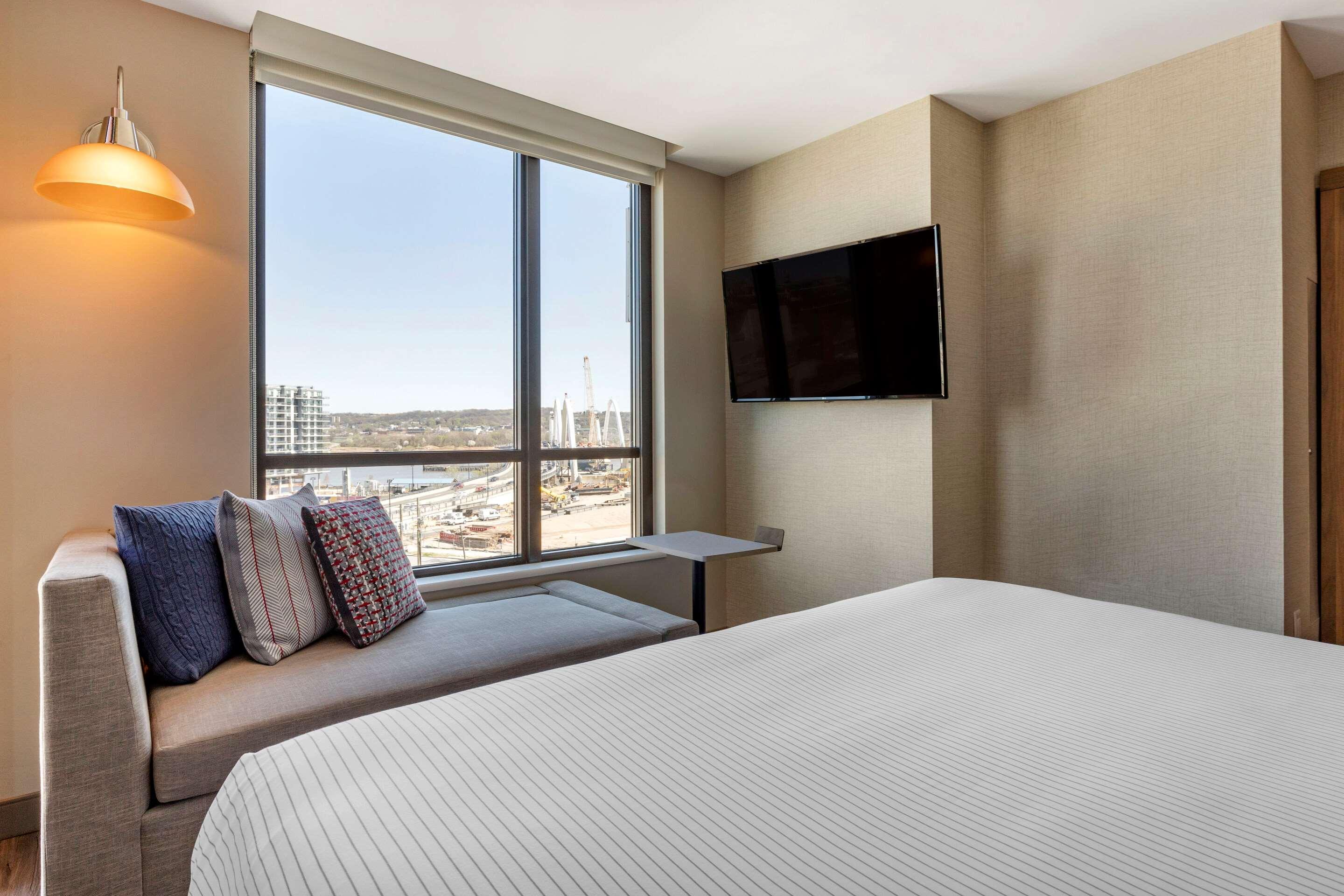 Hotel Cambria Dc Navy Yard Riverfront Washington