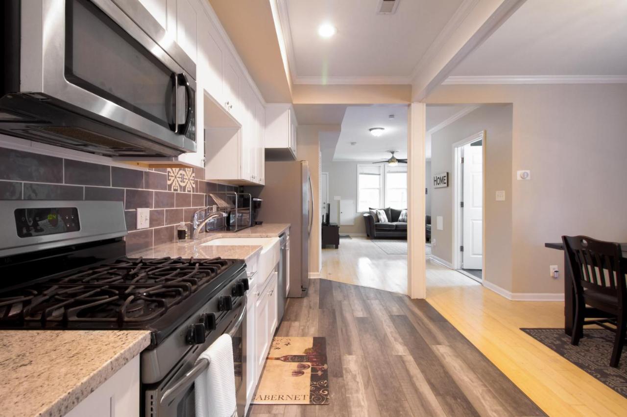 Holiday home The Gray Corner House By Gallaudet 3 Bedroom 2 Ba Washington