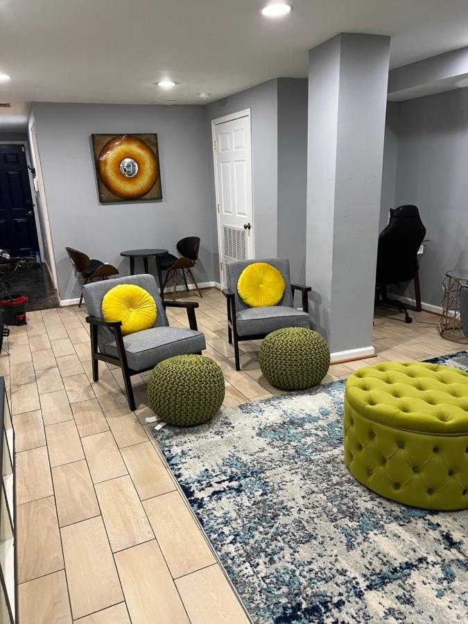 Apartment Chic Downtown In-law Washington