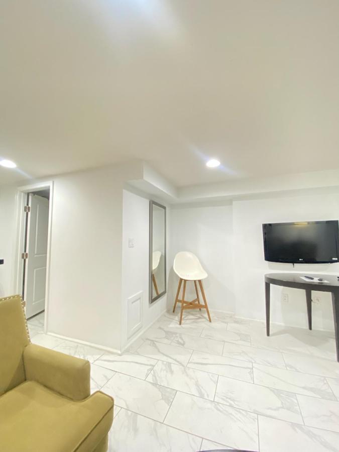Apartment Lovely Remodeled 2bdrm Basement