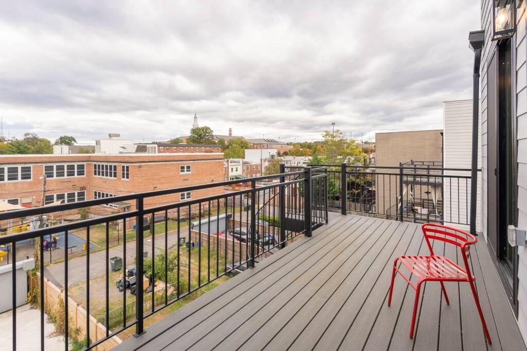 Capitol View 3 Penthouse With Rooftop Apartment Washington