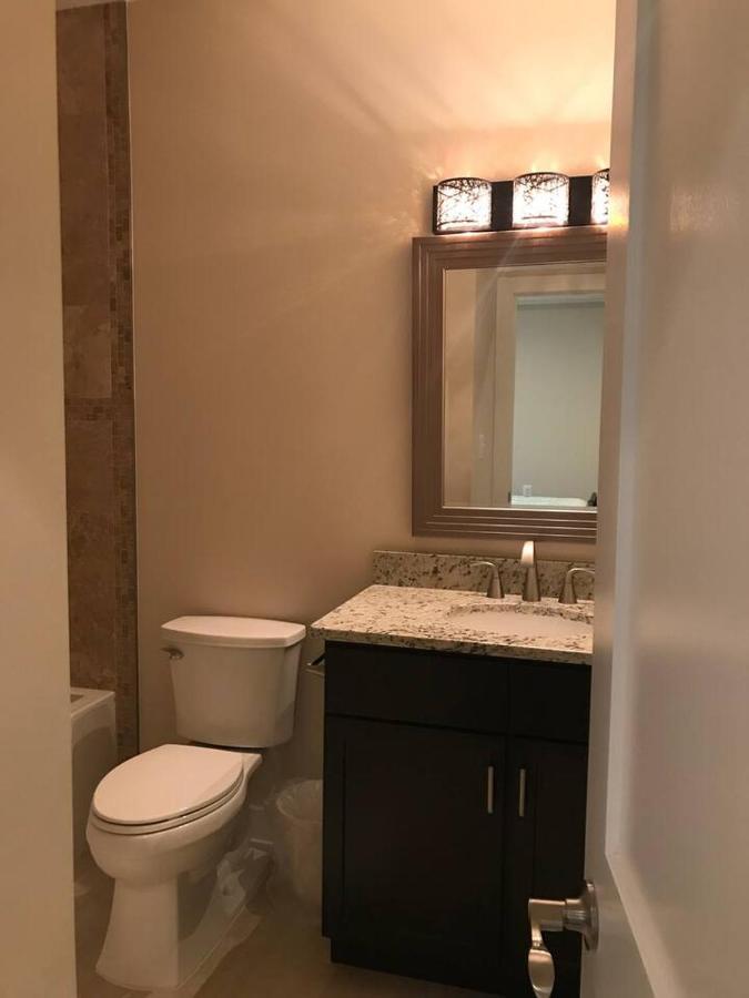 Apartment Entire Extra Large Luxury 3 Bedrooms *