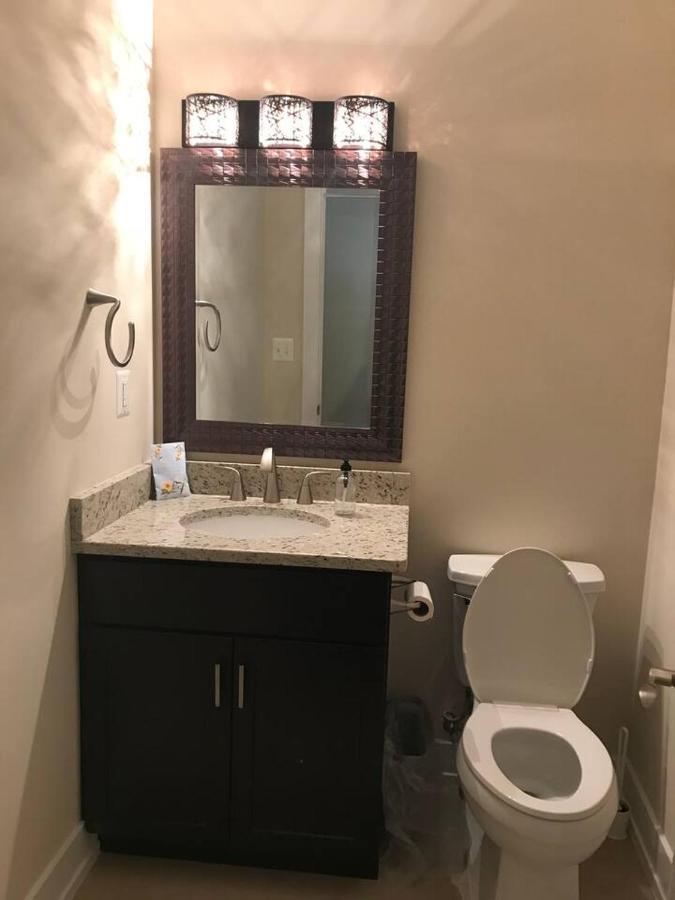 Entire Extra Large Luxury 3 Bedrooms Washington