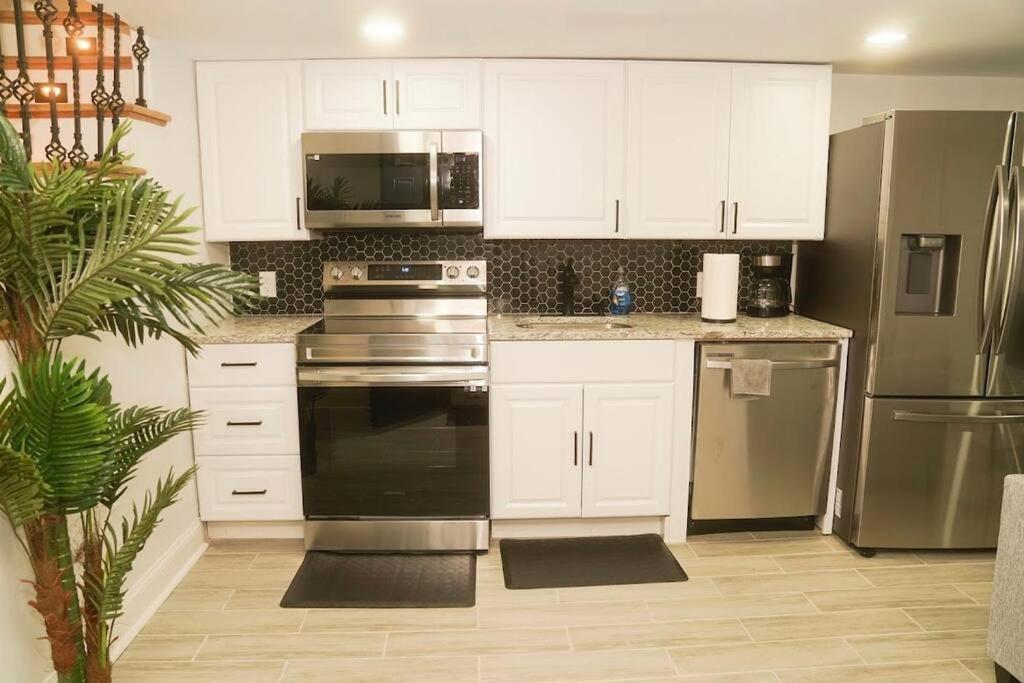 1 Bed 1 Bath Washington