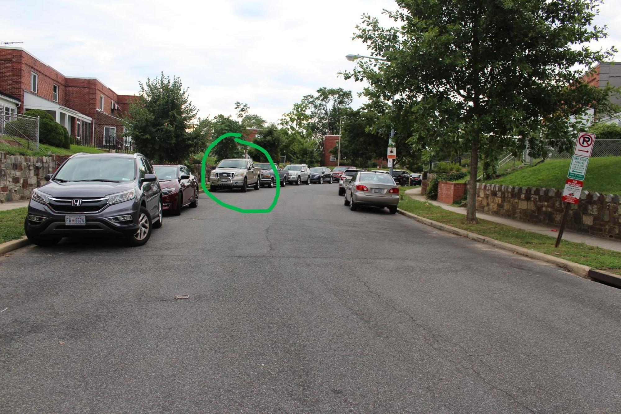Capitol Hill Adj With Parking And Easy Access To Downtown