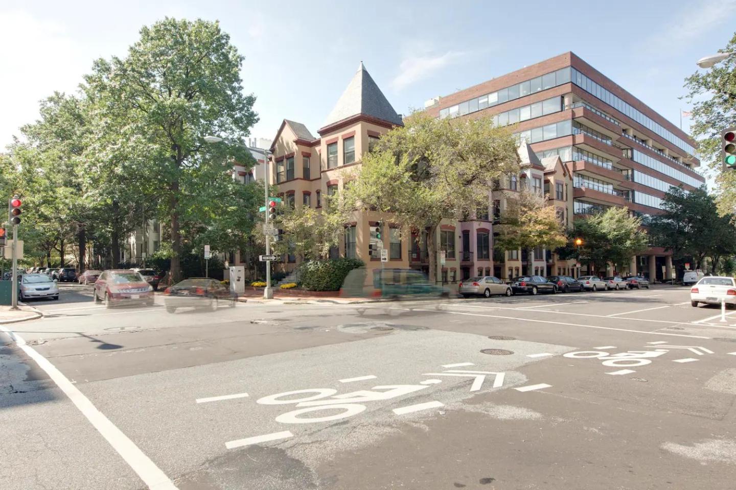 Dc's Address -10min To White Hse - 500 Mbps Washington