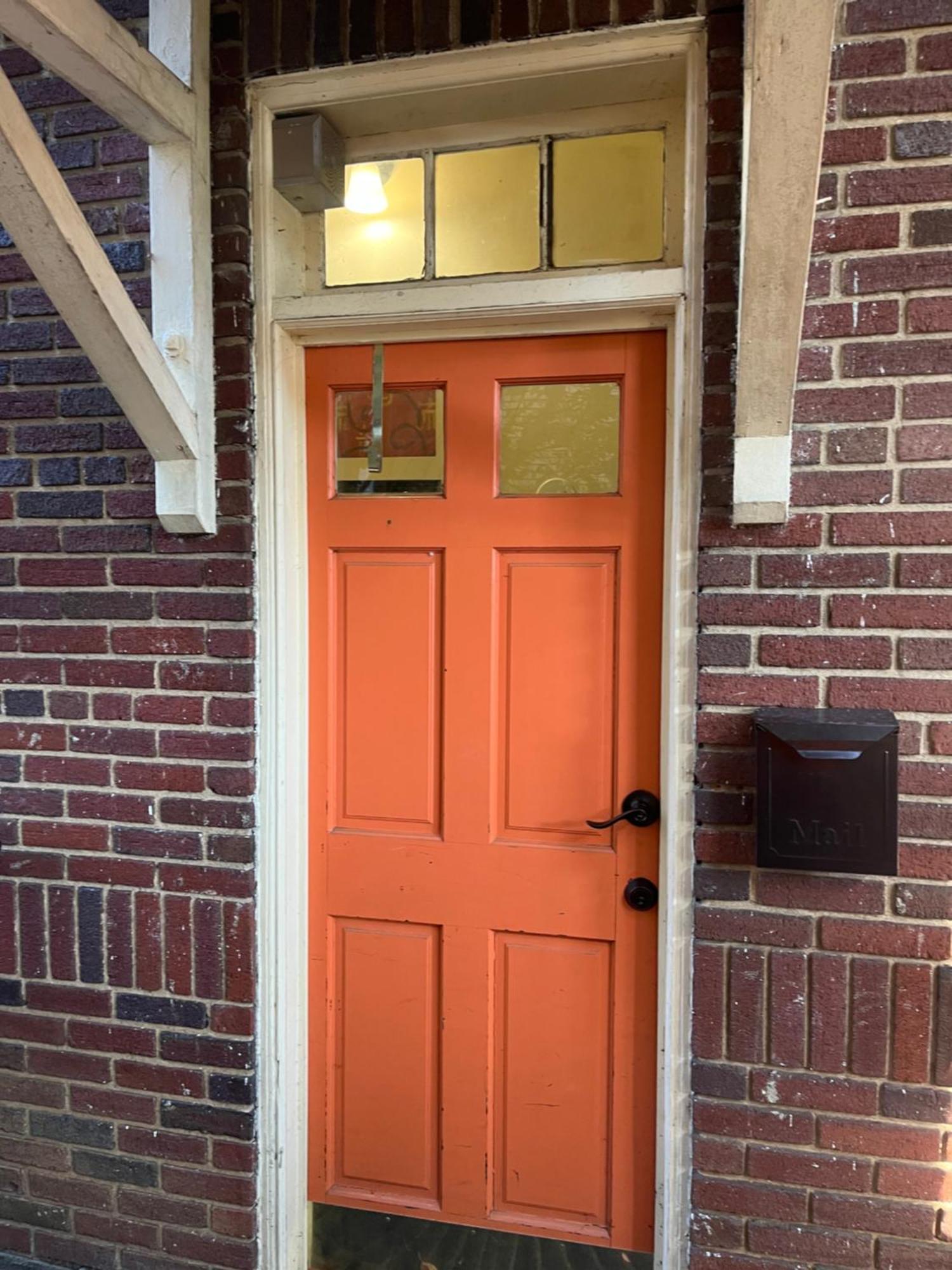 Comfy Basement 2 Bdrm1den 3queen Beds * Washington