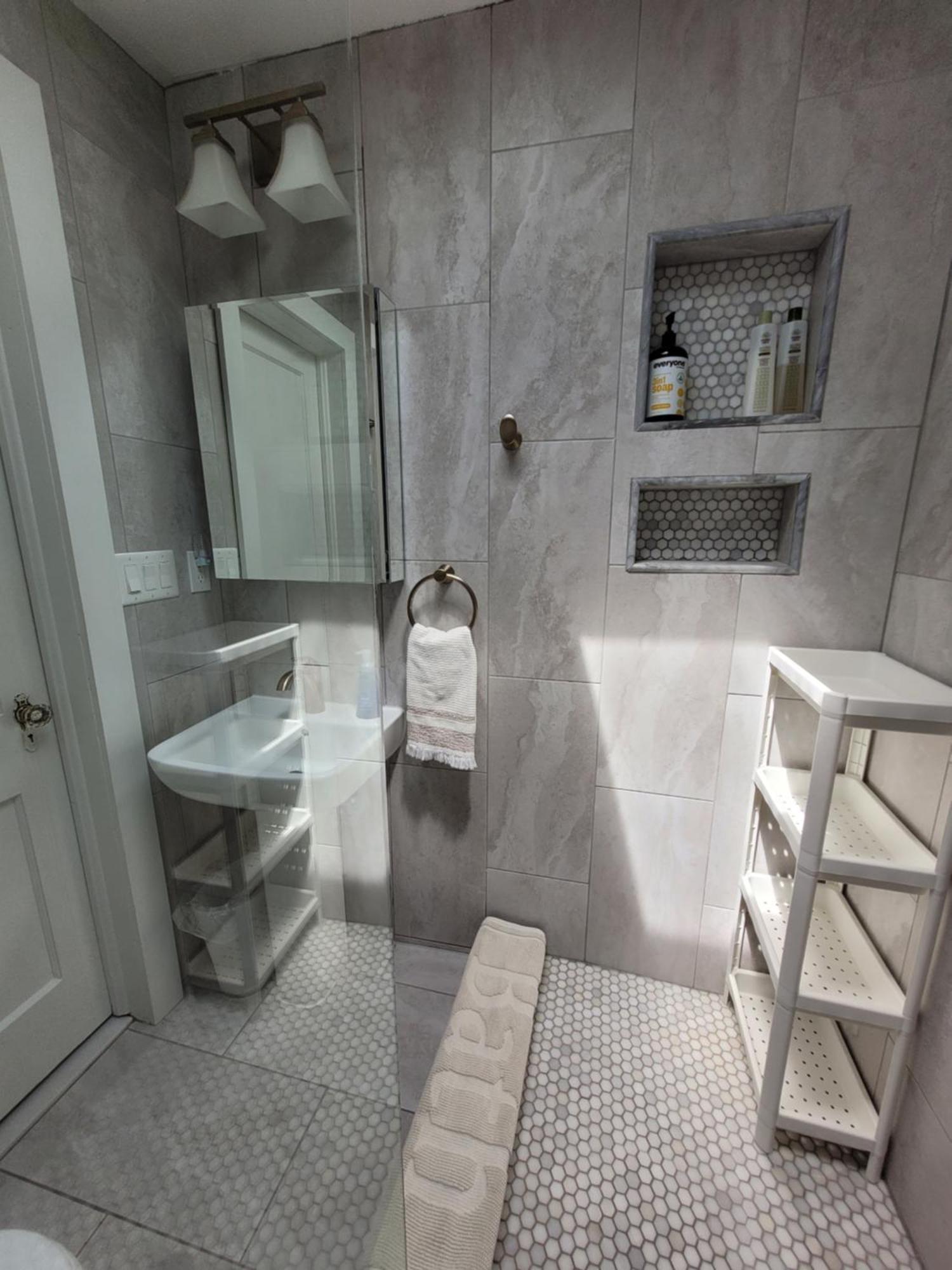 Capitol Hill Adj With Parking And Easy Access To Downtown Holiday home