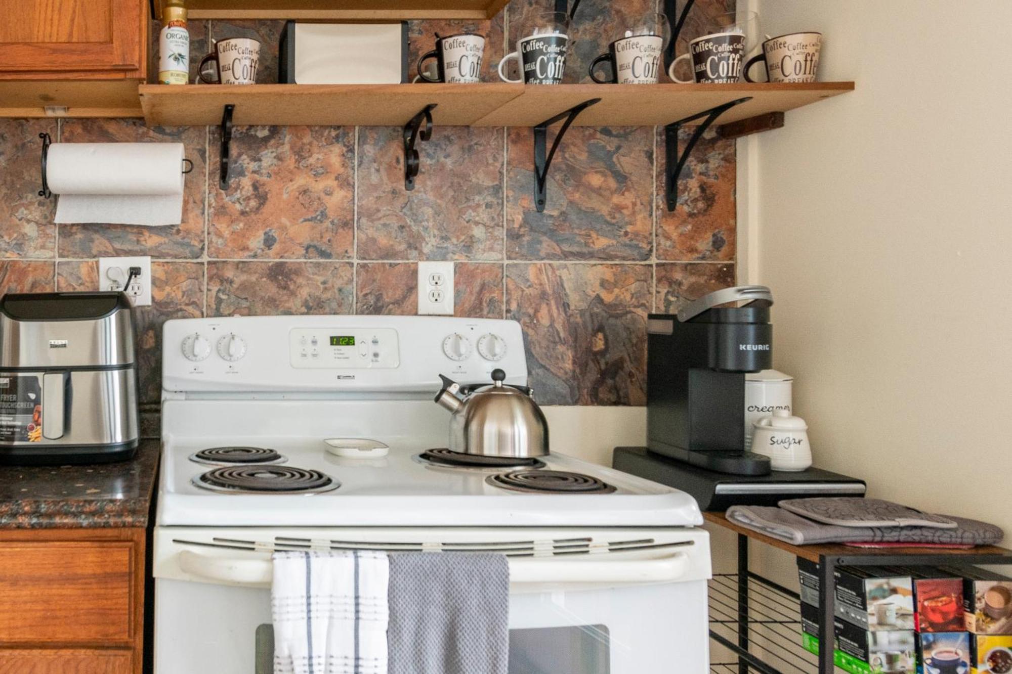 Cozy At Dc! Sun Filled & Comfortable! Apartment Washington