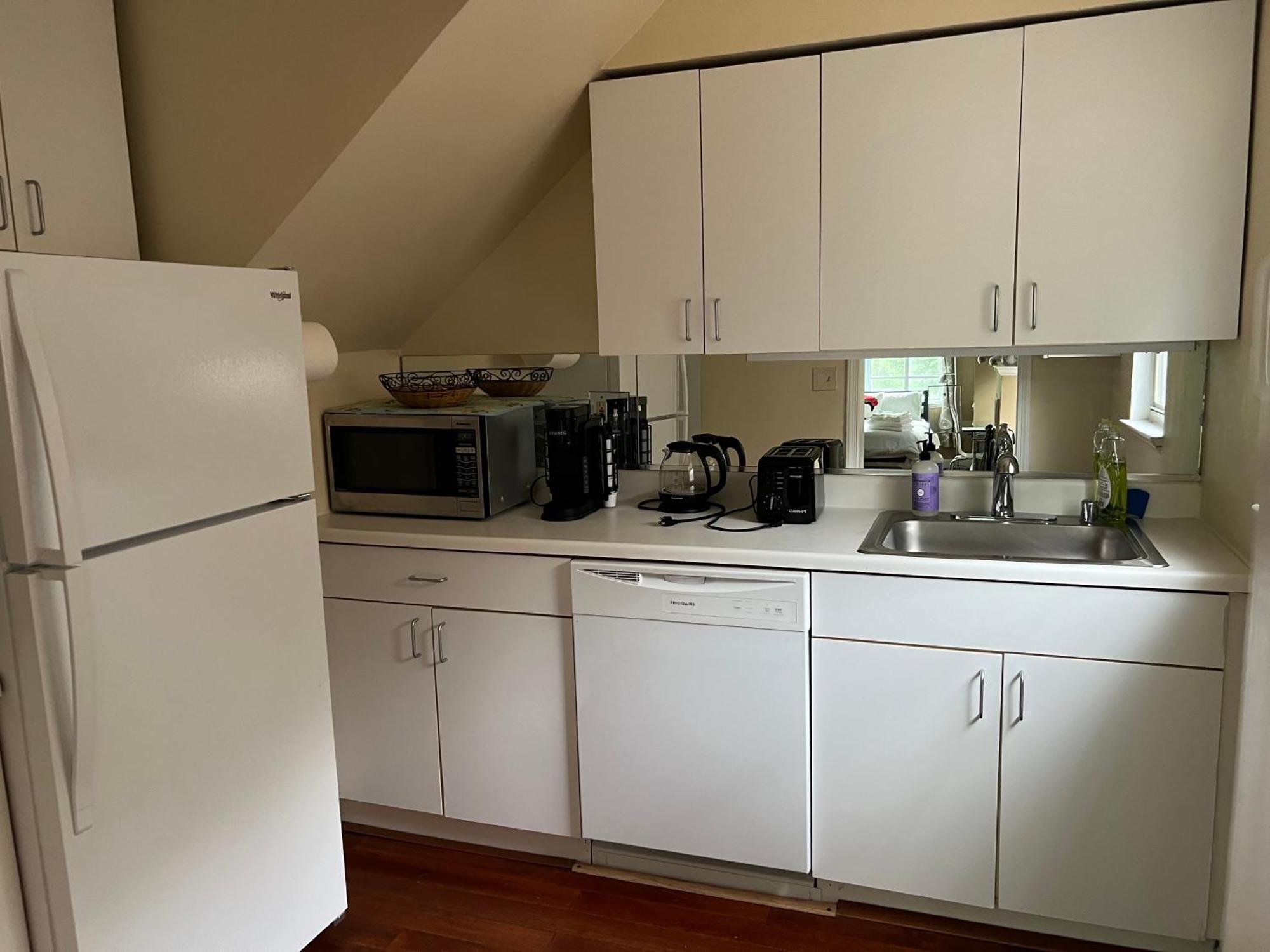The Orange House Apartment *