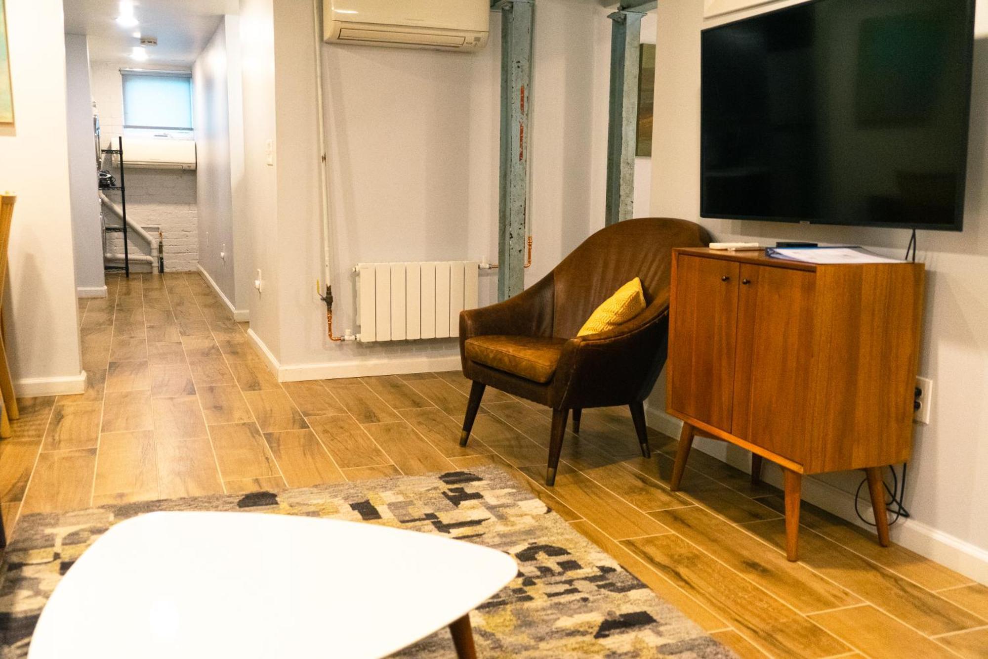 Apartment Centrally Located Dc Bloomingdale Washington