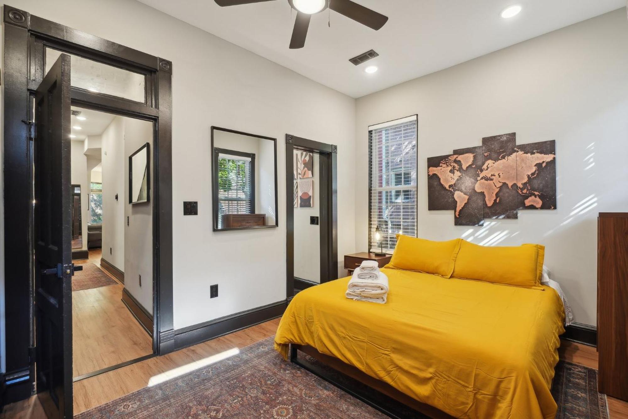 Spacious, Historic Logan Circle Rowhouse *
