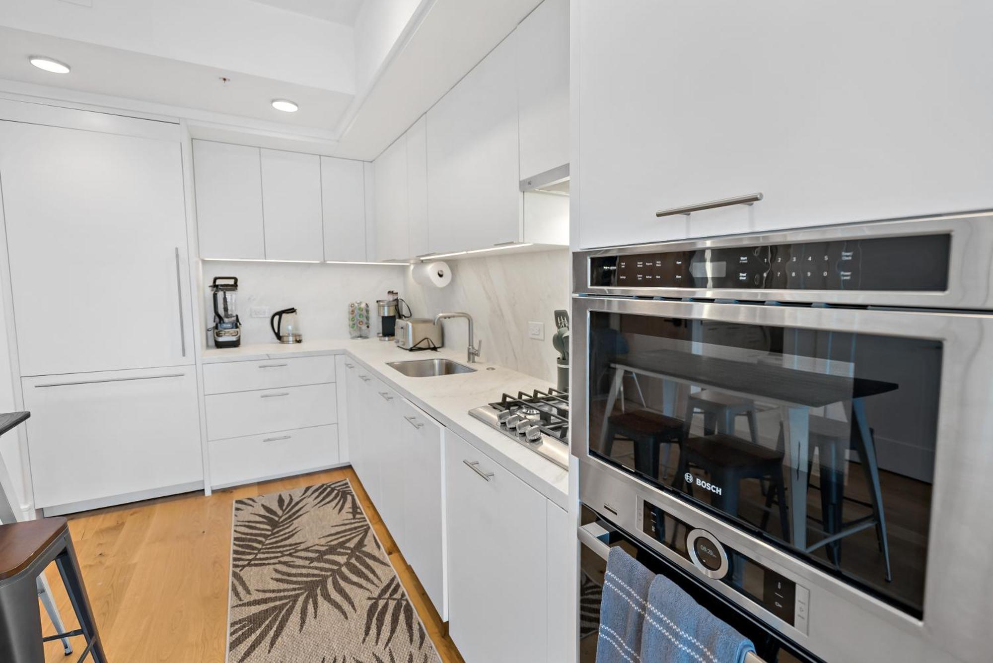 Pure Voyage Shaw Aparthotel