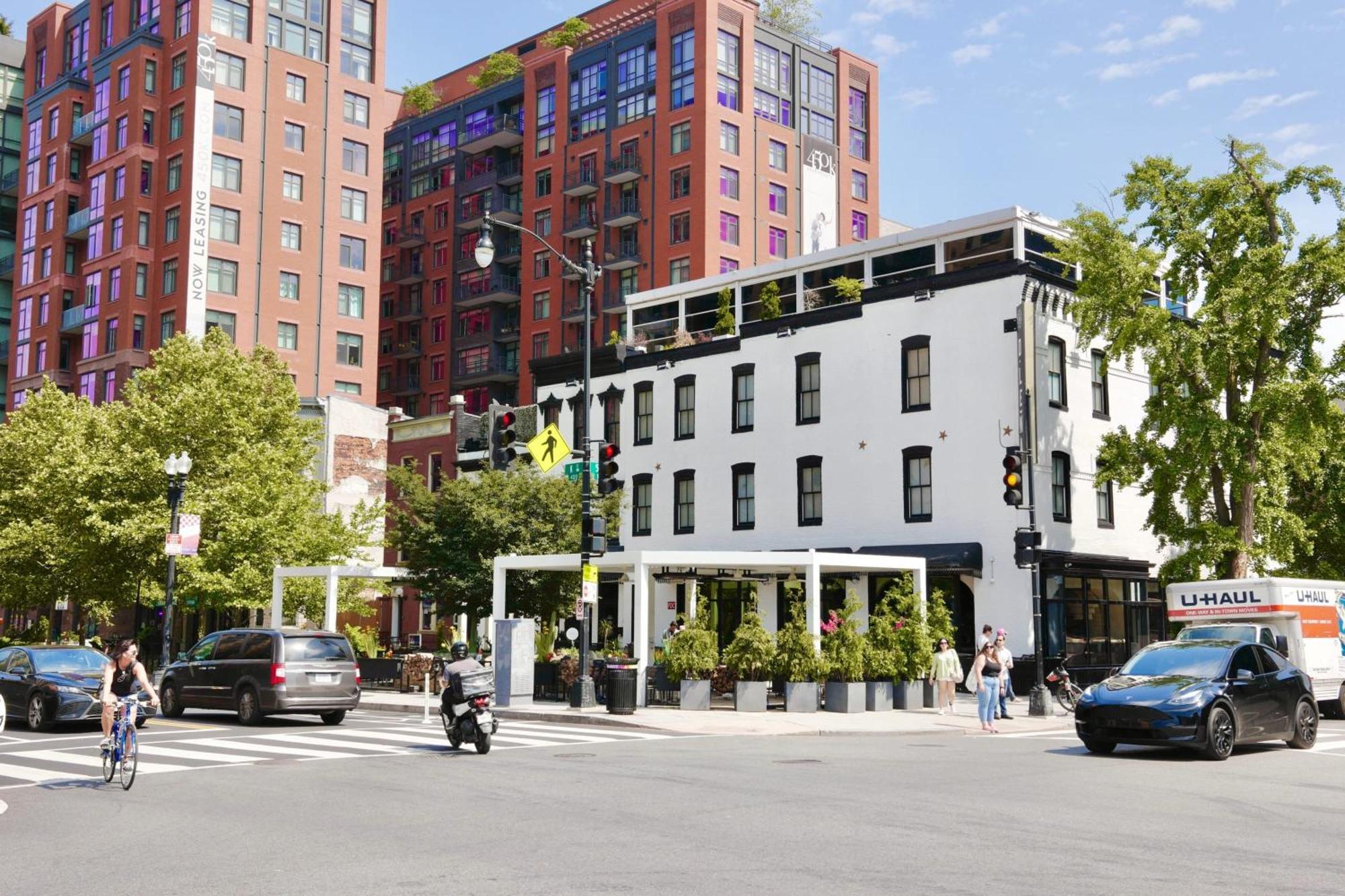 Downtown Dc Awaits With Parking Permit *