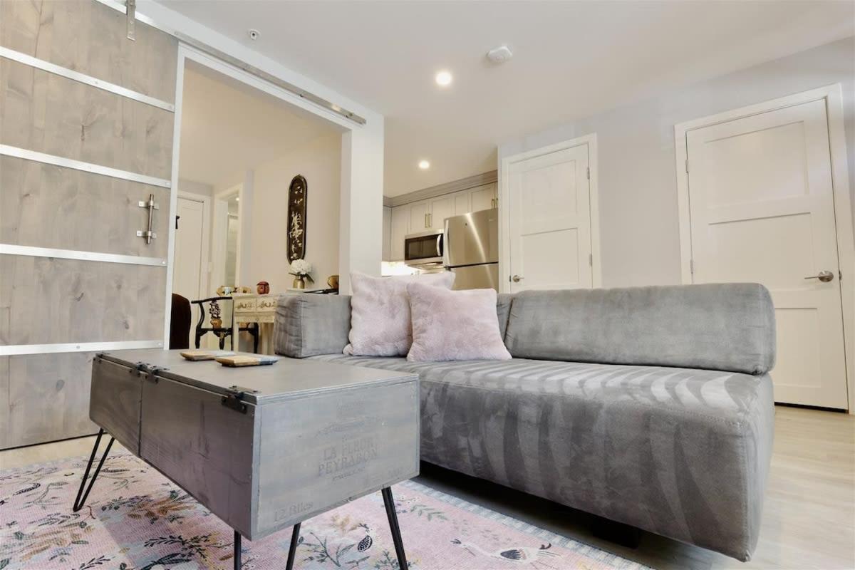 Apartment Downtown Dc Awaits With Parking Permit Washington