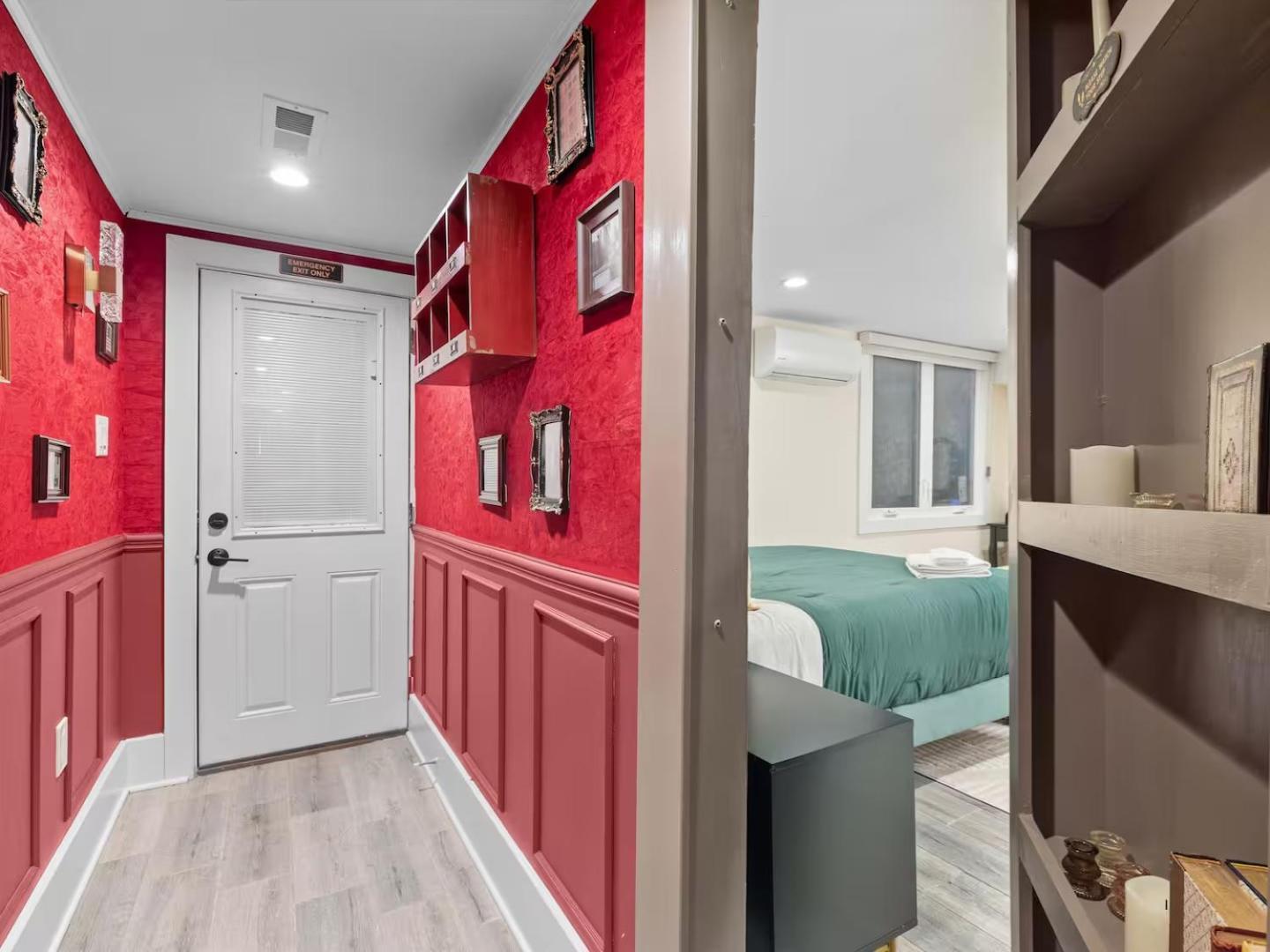 The Speakeasy A Petworth Hidden Gem Apartment *