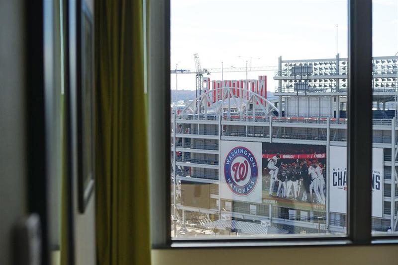 Hampton & Washington, D.c. - Navy Yard Hotel